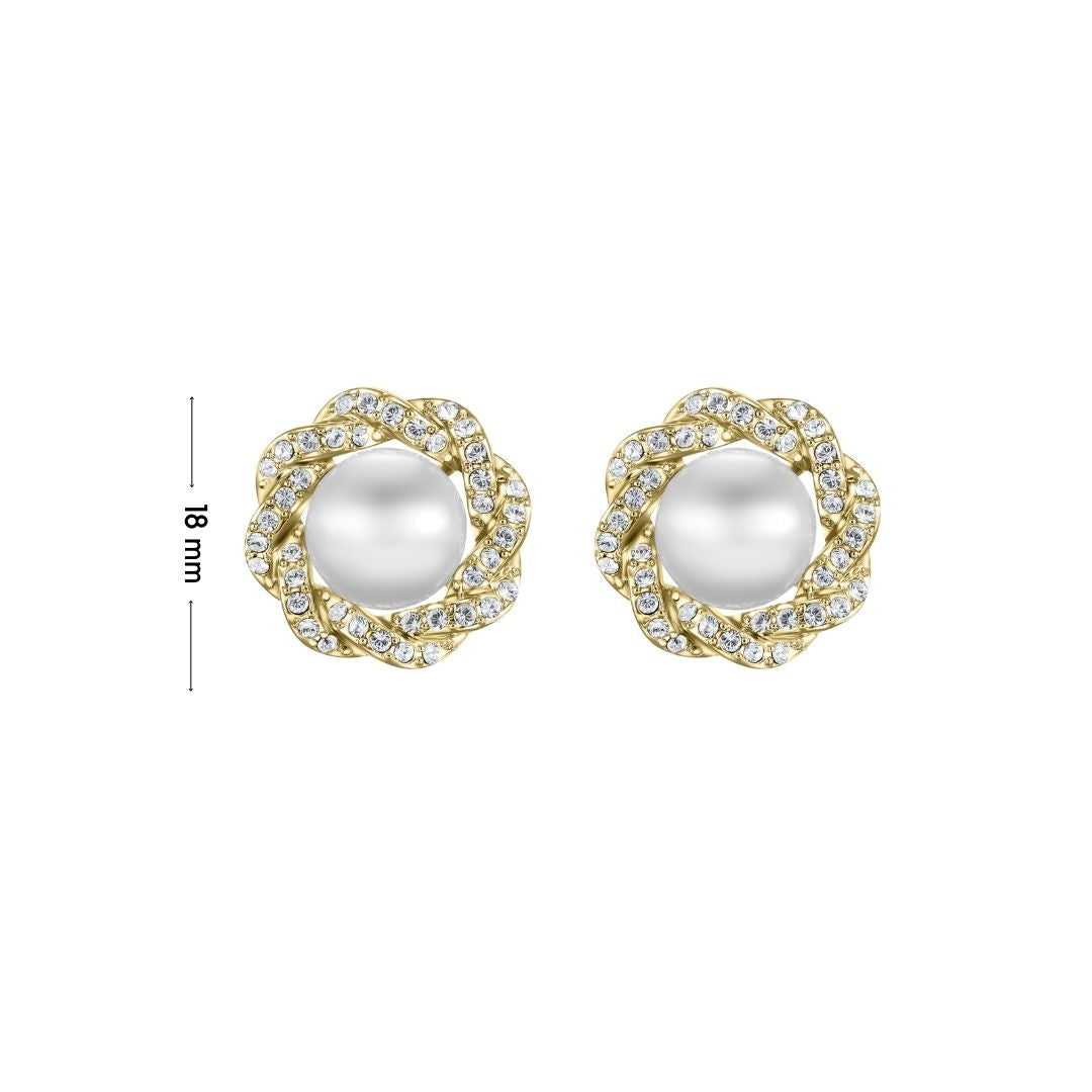 Rich pearl earrings