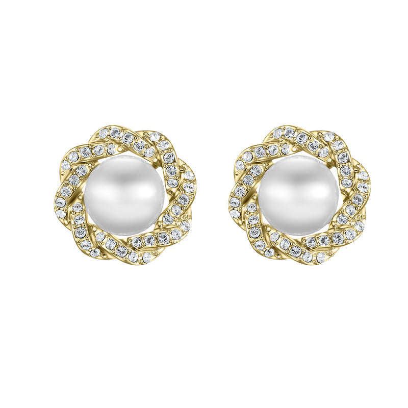 Rich pearl earrings