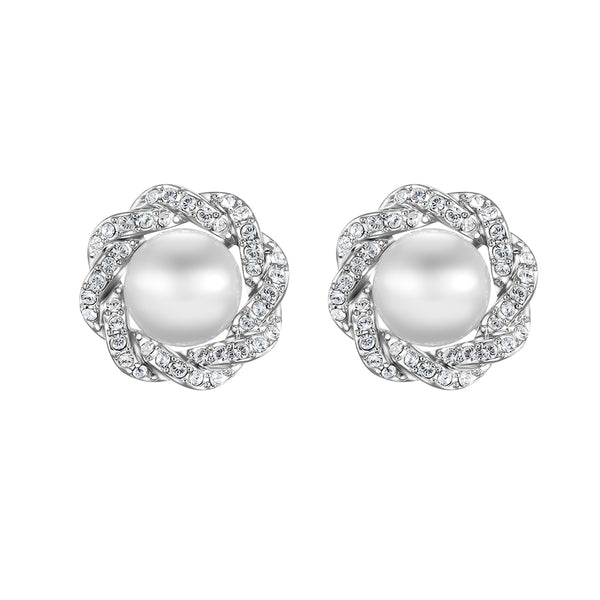 Rich pearl earrings