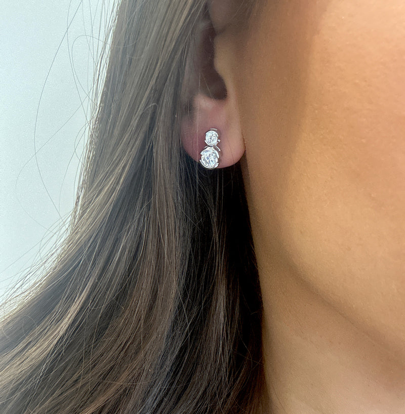 Double hold silver earrings